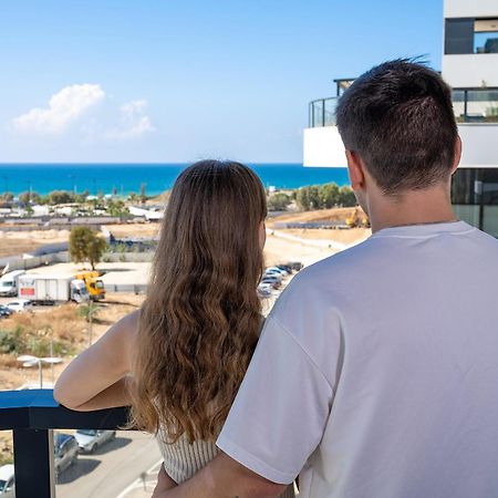 Hi-Yam Seaview Apartments & Suites - יש ממ"ד Bat Yam Exterior foto